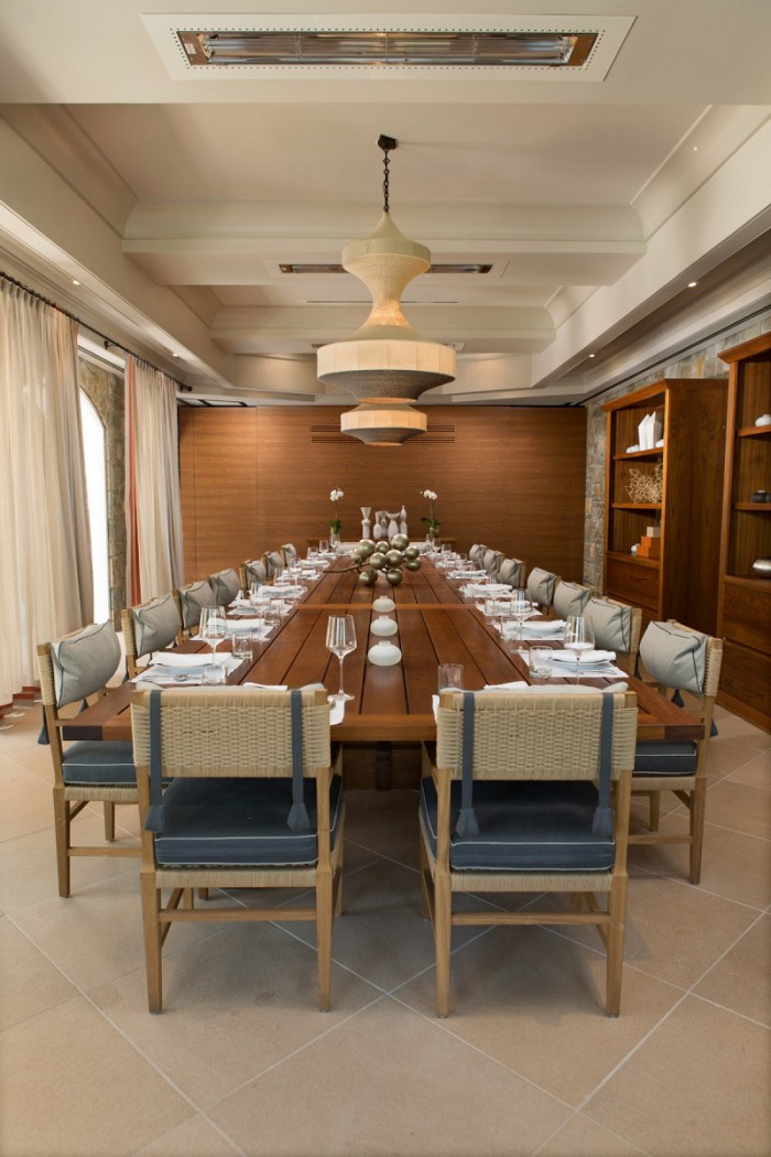 Ambassador's Mansion cabana dining room