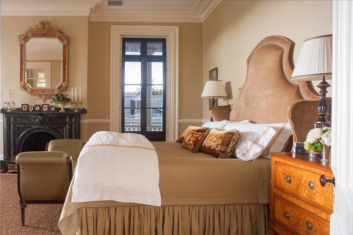 Charleston southern classic mansion design guest bedroom