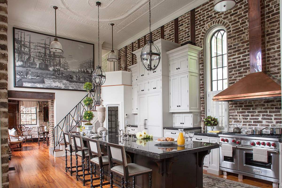 Charleston southern classic mansion design kitchen