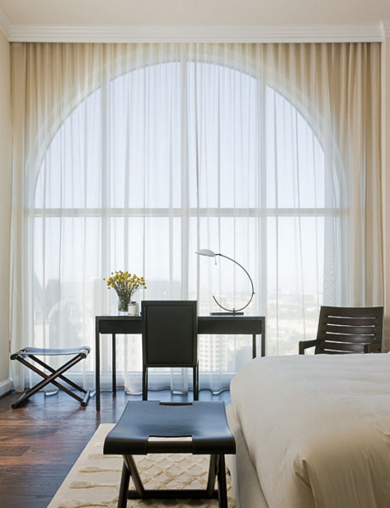 Sojo Ritz Carlton luxury penthouse master bedroom desk