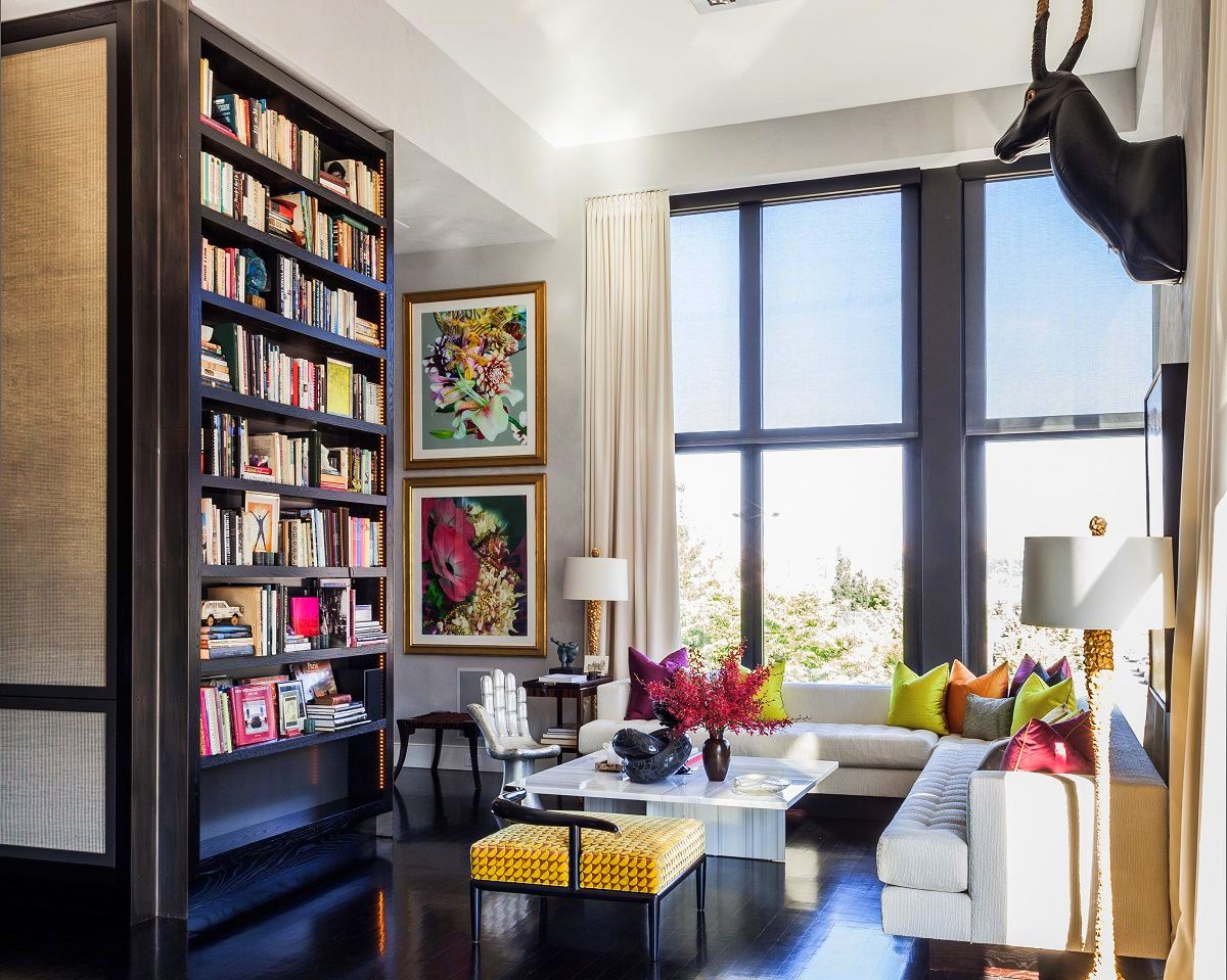 Jamie Drake's Ultra Chic West Chelsea Apartment - Dk Decor jamie-drake-west-chelsea-living-lounge-side-001