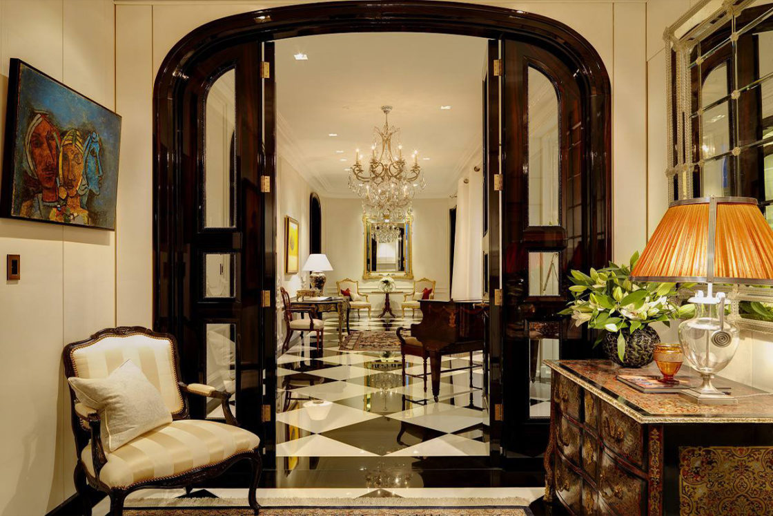 Classic Mayfair penthouse Entrance hall cover