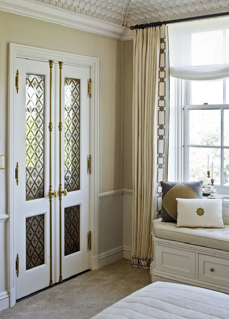 fifth avenue classical design master bedroom detail