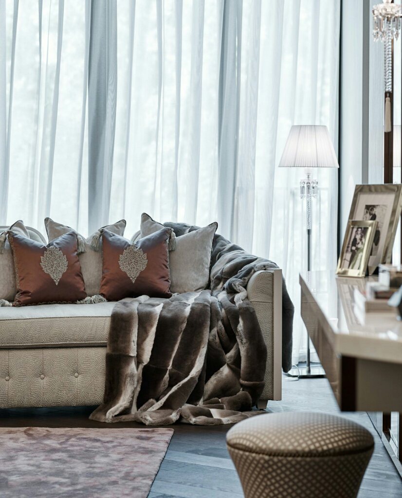 elicyon one hyde park luxury design bedroom 3 sofa
