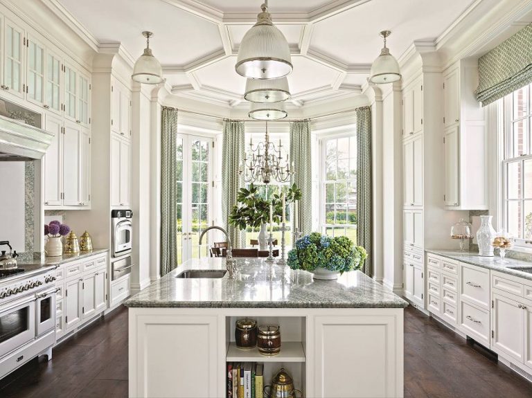 Contemporary Traditional Design: Southern Mansion - DK Decor