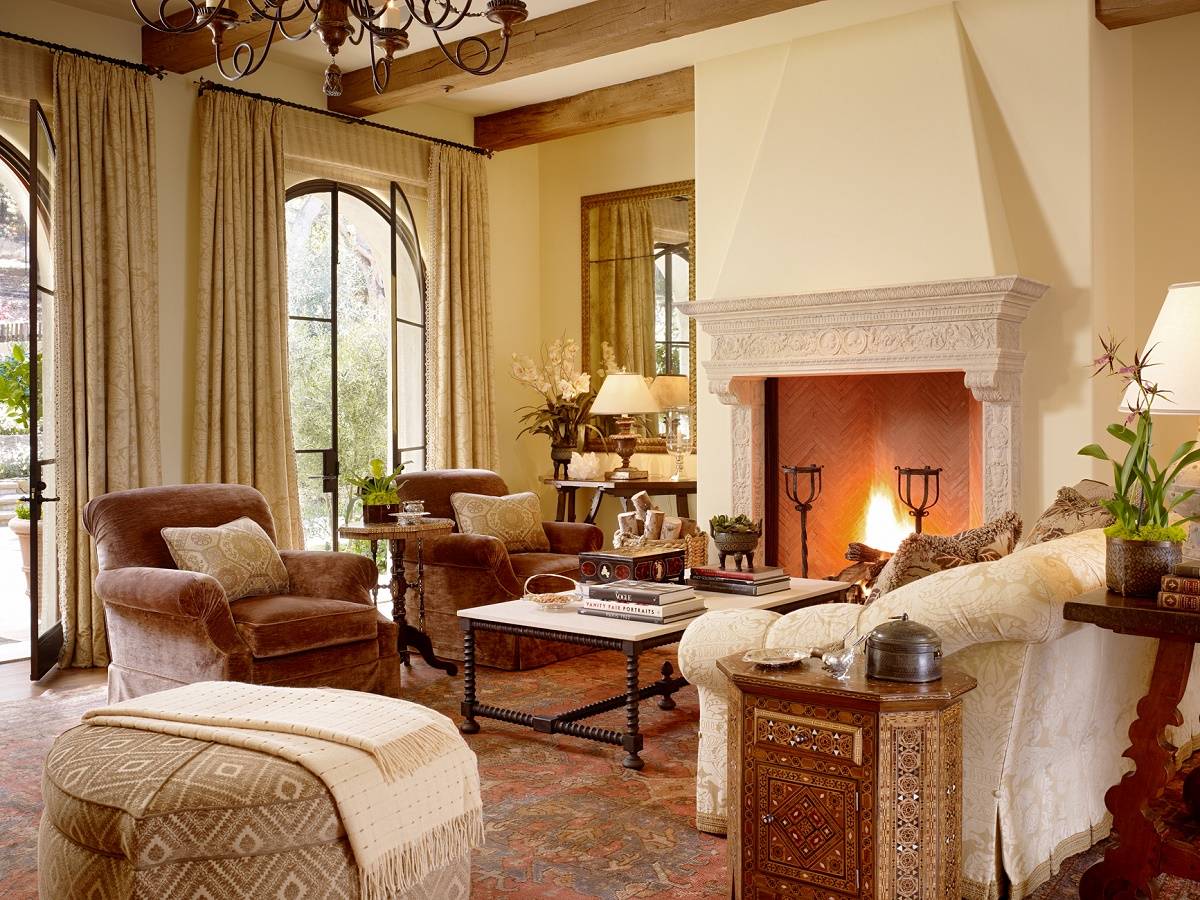 california mediterranean living room