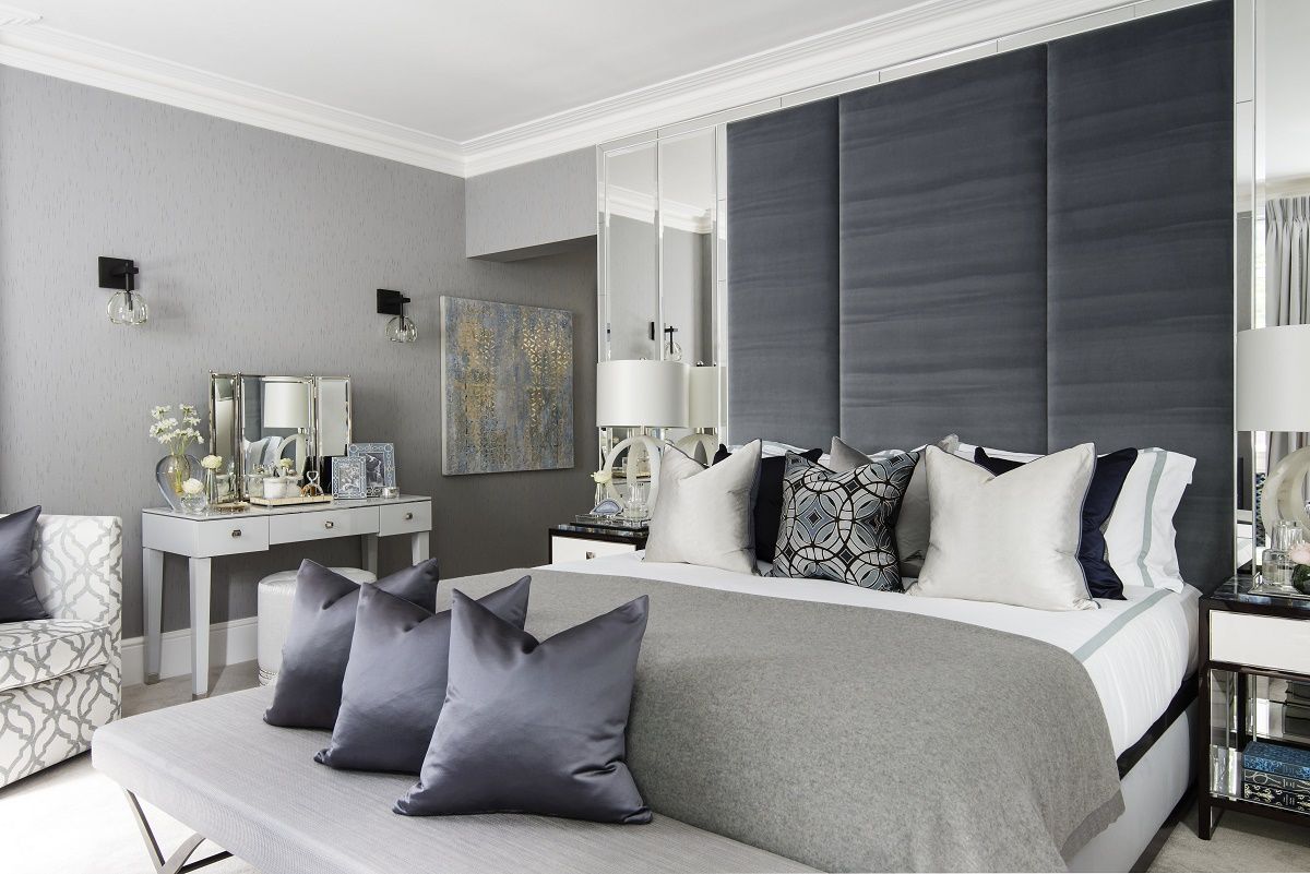 Tailored interiors by Katharine Pooley Bedroom 1